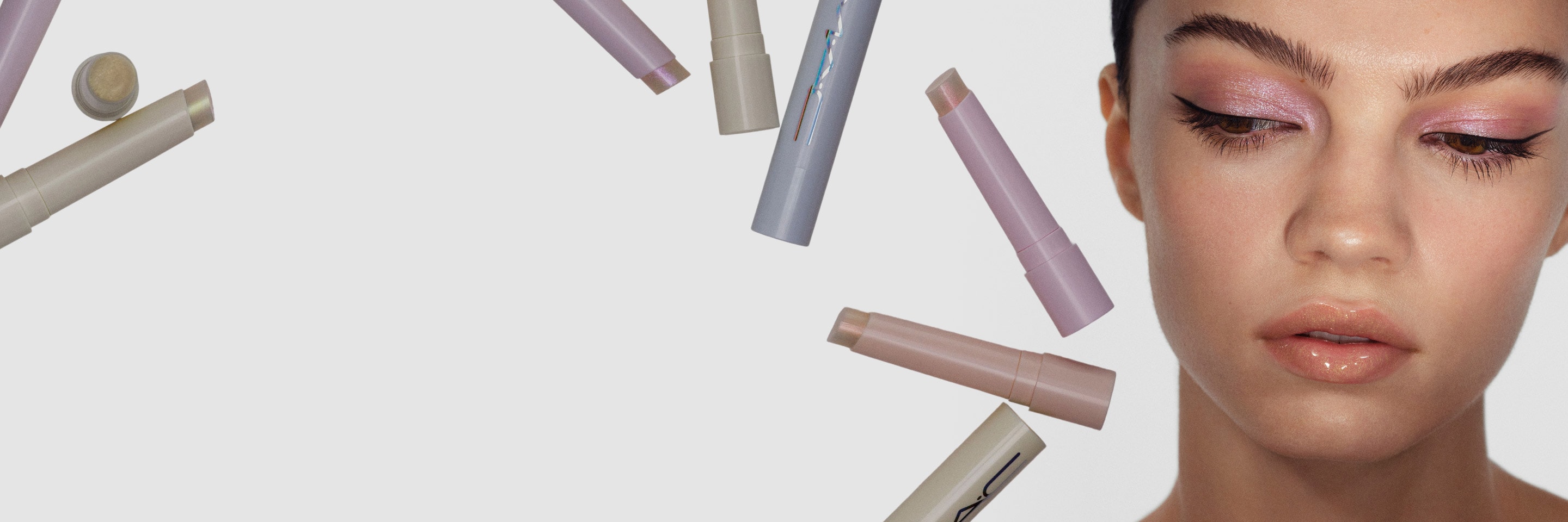 SQUIRT PLUMPING GLOSS STICK