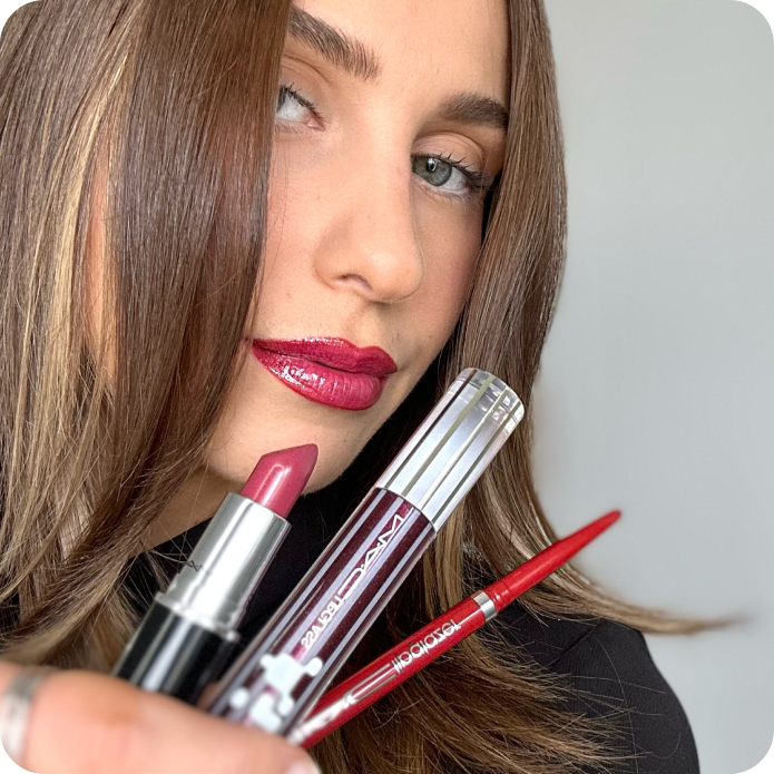 TEYA'S BERRY LIP KIT