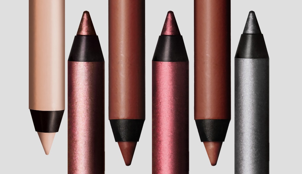 M·A·C eye liners